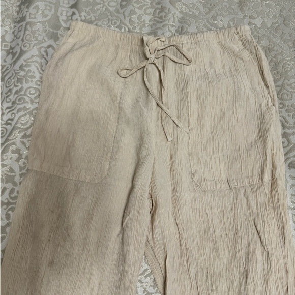 Zara Pants - Zara woman’s bohemian flare pants in  size x-small but fits like a small